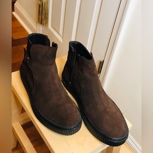ASOS Chelsea  Boots, Men’s Size 11